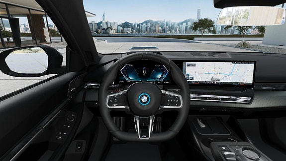 BMW i5 12 of 13