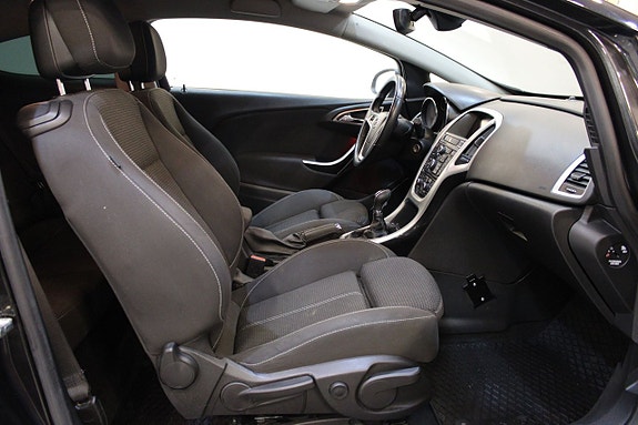 Opel Astra 8 of 10