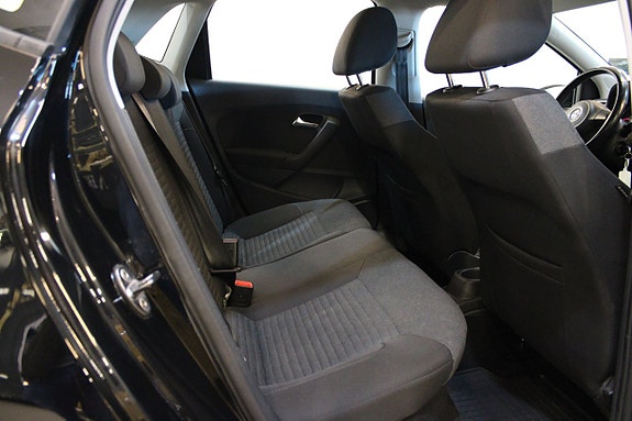Volkswagen Polo 9 of 10