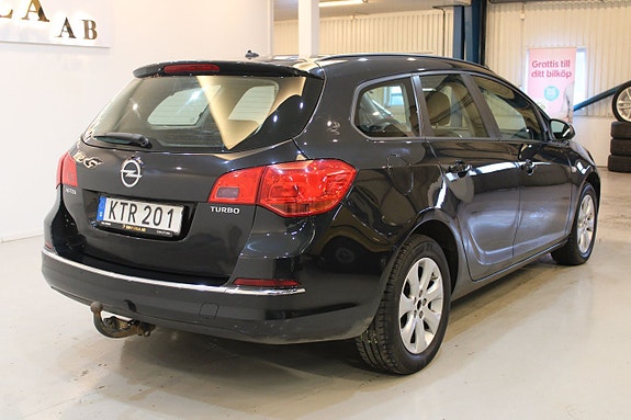 Opel Astra 4 of 5