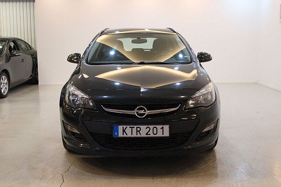 Opel Astra 2 of 5