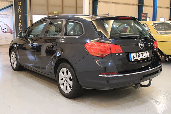 Opel Astra 5 of 5