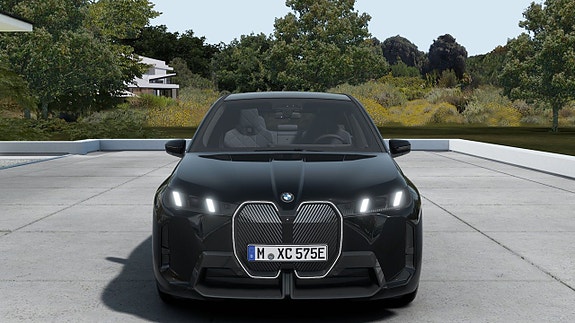 BMW iX 3 of 13