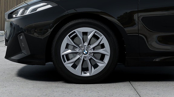 BMW 120 8 of 13