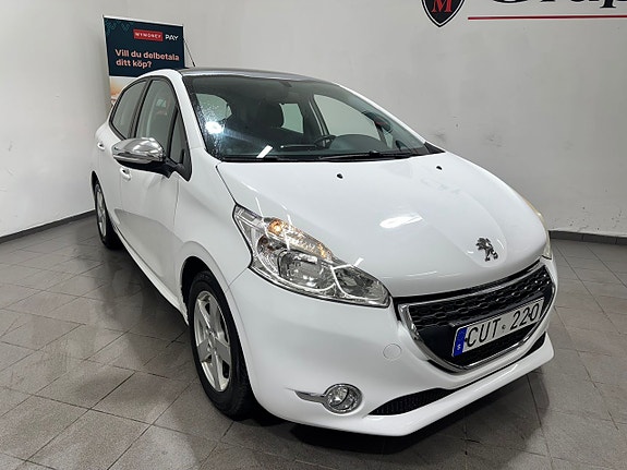 Peugeot 208 10 of 16