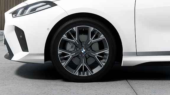 BMW 120 7 of 13