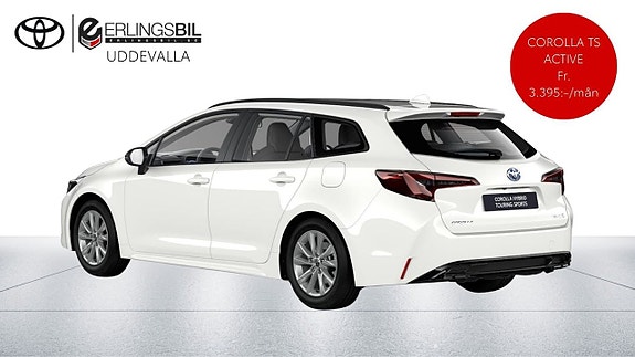 Toyota Corolla 2 of 3