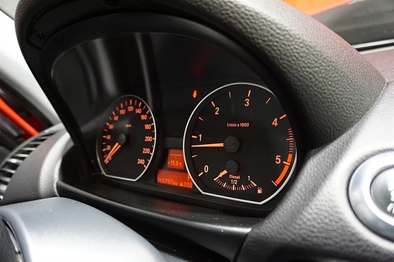 BMW 118d 16 of 21