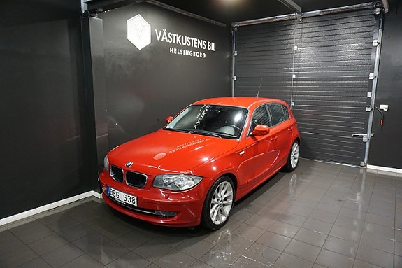 BMW 118d 4 of 5
