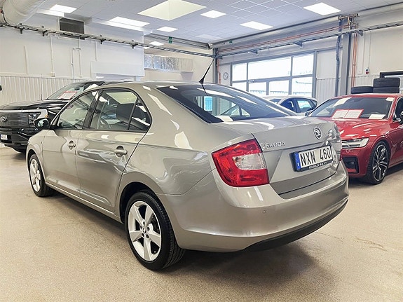 Skoda Rapid 3 of 23