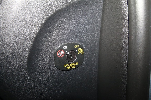 Volvo V40 11 of 20