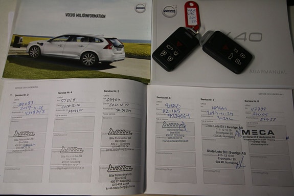 Volvo V40 20 of 20