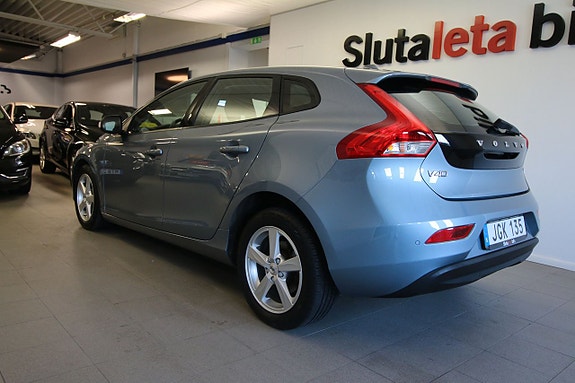 Volvo V40 5 of 20