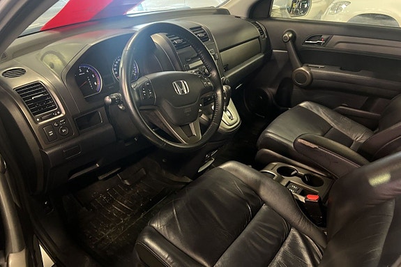Honda CR-V 13 of 17