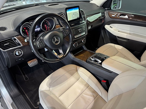 Mercedes-Benz GLS350 d 4 of 11