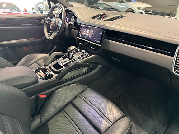Porsche Cayenne Coupe 5 of 5