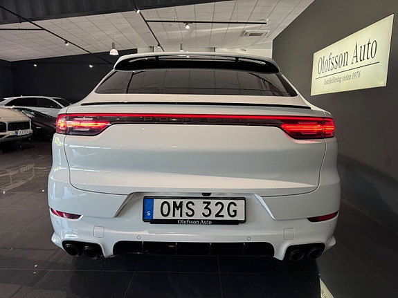 Porsche Cayenne Coupe 11 of 14