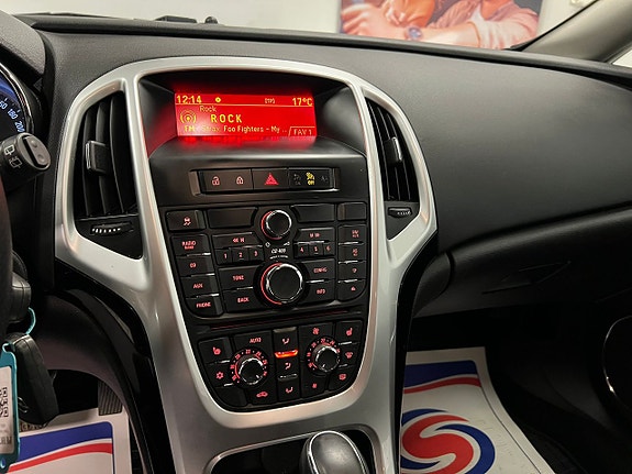 Opel Astra 16 of 22