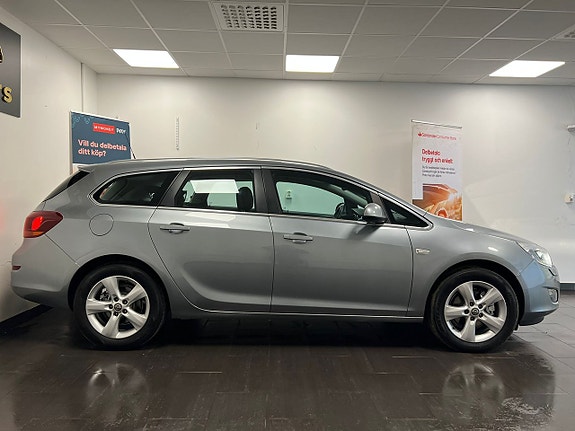 Opel Astra 3 of 5
