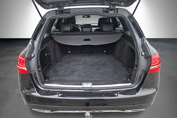 Mercedes-Benz C220 d 11 of 12
