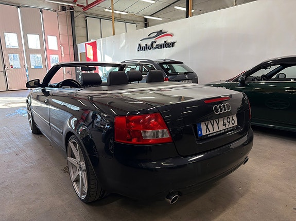 Audi A4 5 of 18