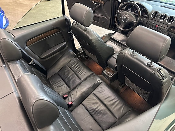 Audi A4 17 of 18