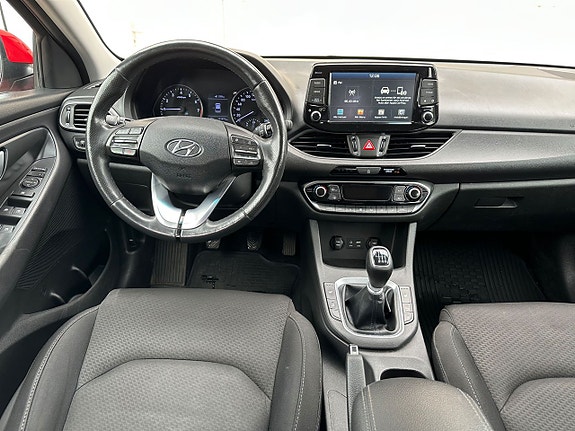 Hyundai i30 9 of 15