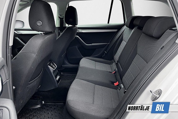 Skoda Octavia 13 of 20