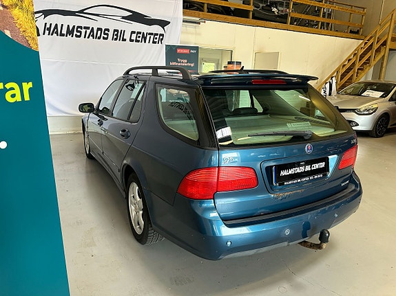 Saab 9-5 4 of 5
