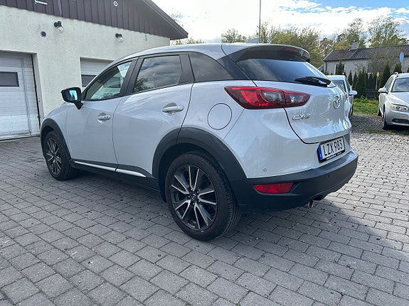 Mazda CX-3 4 of 5