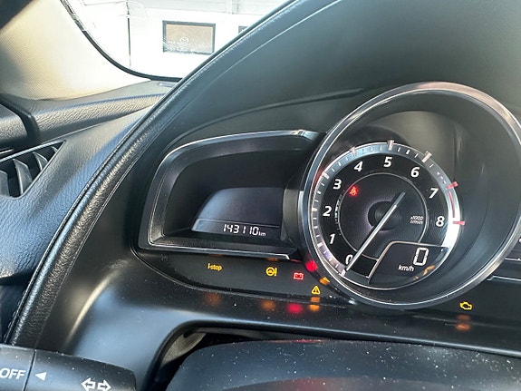 Mazda CX-3 11 of 15