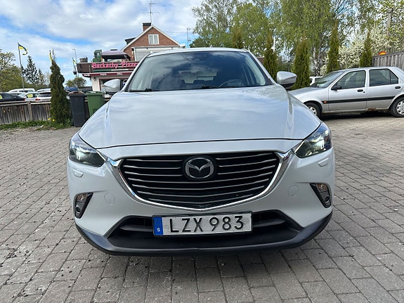 Mazda CX-3 3 of 5