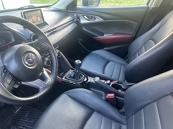 Mazda CX-3 10 of 15