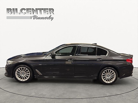 BMW 540i 5 of 5