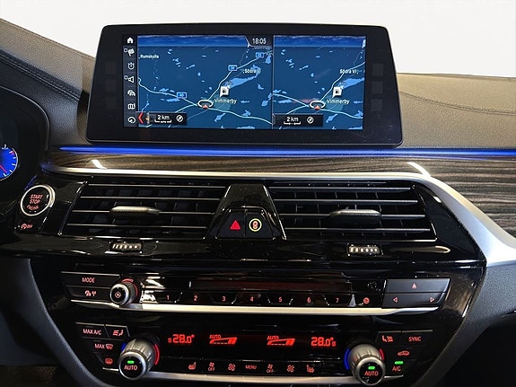BMW 540i 15 of 25