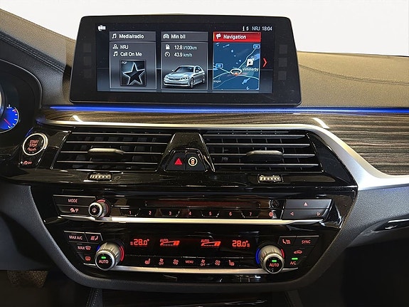 BMW 540i 14 of 25