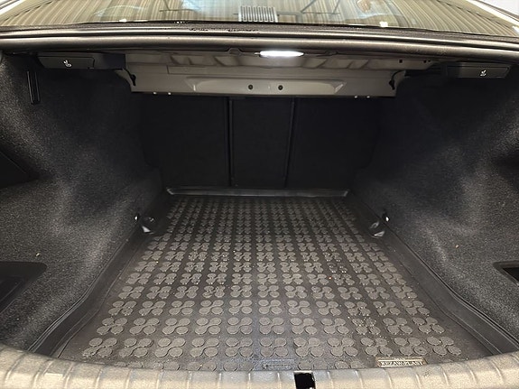 BMW 540i 20 of 25