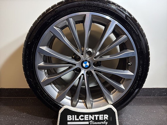 BMW 540i 24 of 25