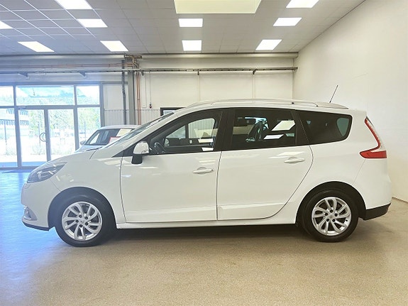Renault Grand Scenic III 2 of 5