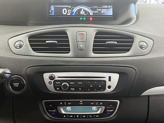 Renault Grand Scenic I 21 of 25