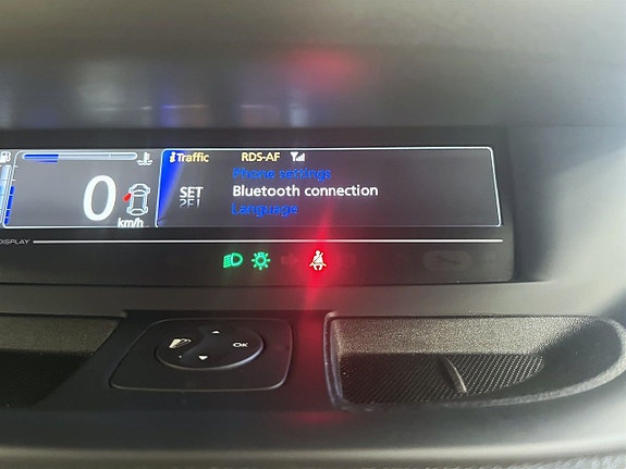 Renault Grand Scenic I 23 of 25