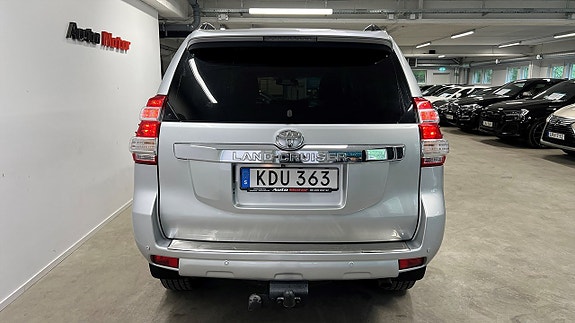 Toyota Land Cruiser 6 of 24