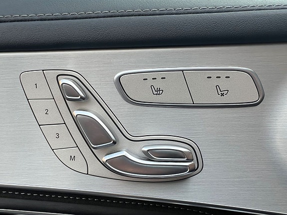 Mercedes-Benz GLC63 14 of 18