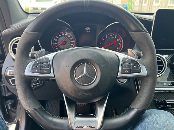 Mercedes-Benz GLC63 10 of 18