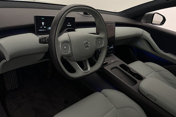 NIO ET5 16 of 30