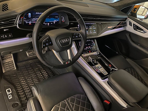 Audi SQ8 12 of 24