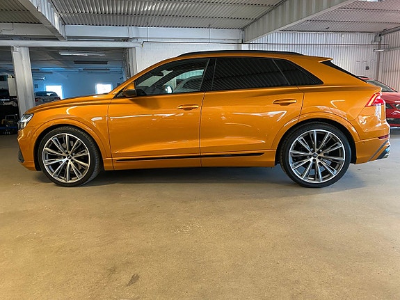 Audi SQ8 2 of 24