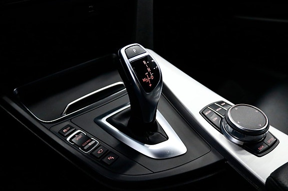 BMW 340i 23 of 26