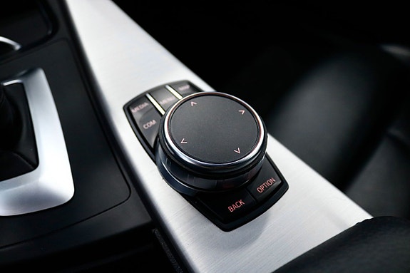 BMW 340i 22 of 26