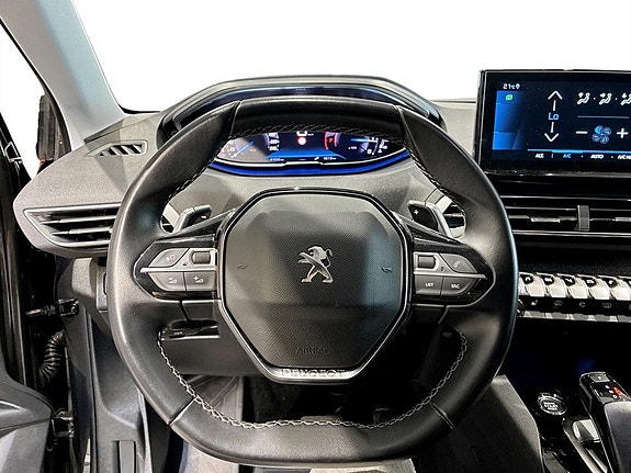Peugeot 3008 7 of 17